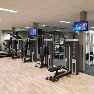 Fitness zaal free motion FSR Fitness reparatie